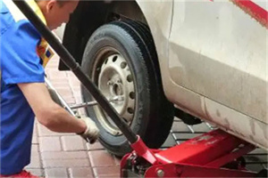 辽中附近拖车24小时服务热线电话